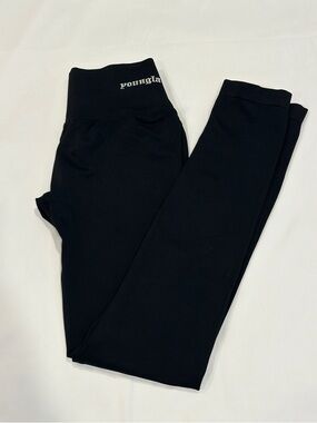 YoungLA Black High-Waist Lift Seamless Leggings with Logo